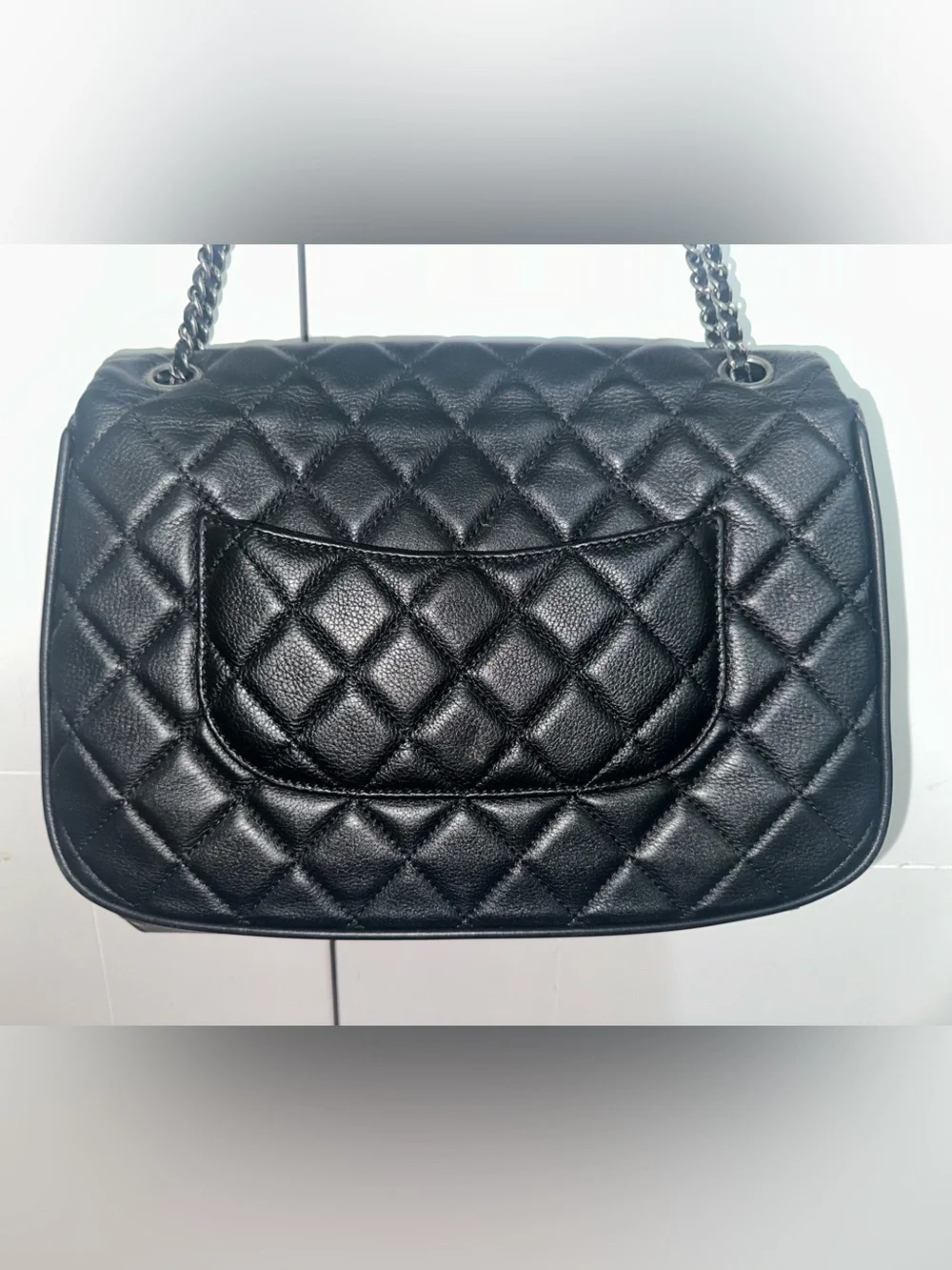 CHANEL frame in chain Black Quilted Leather Shoulder Bag with Chain Strap